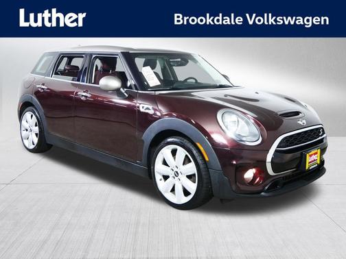 Pure Burgundy Metallic 2016 MINI Clubman Cooper S