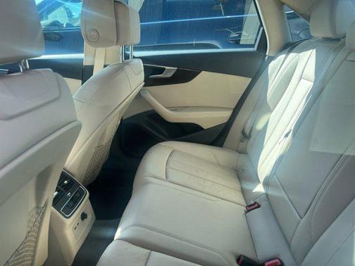2019 Audi A4 40 Premium