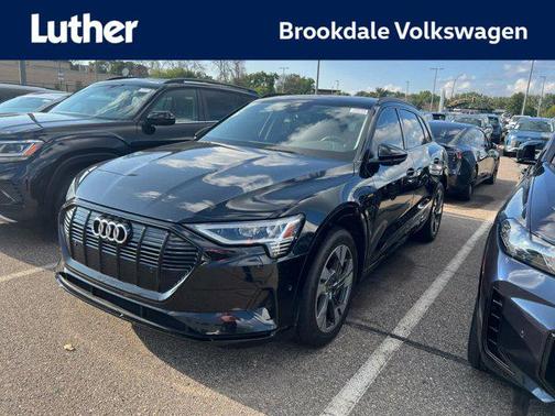 2021 Audi e-tron Premium