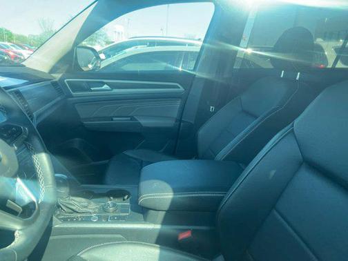 2022 Volkswagen Atlas 2.0T SE