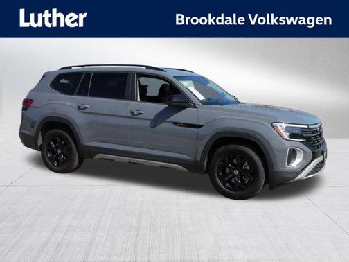2024 Volkswagen Atlas 2.0T SE w/Technology 4MOTION