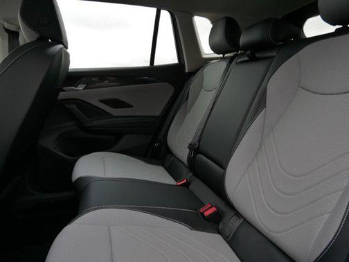 2026 Volkswagen Tiguan 2.0T SE 4MOTION