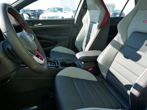 2025 Volkswagen Golf GTI 2.0T S DSG