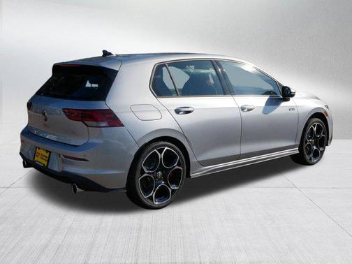 2025 Volkswagen Golf GTI 2.0T S DSG