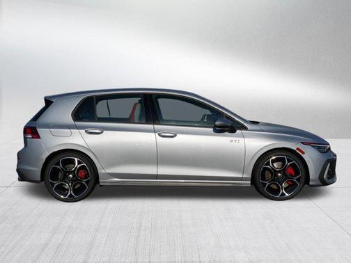 2025 Volkswagen Golf GTI 2.0T S DSG
