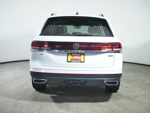 2024 Volkswagen Atlas 2.0T SE w/Technology 4MOTION