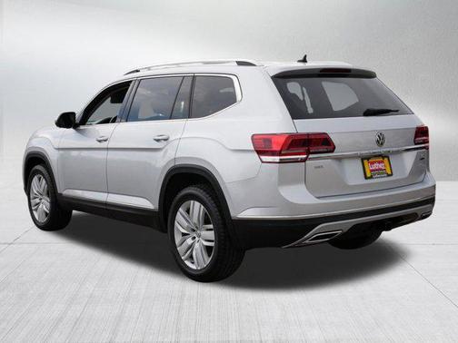 Reflex Silver Metallic 2019 Volkswagen Atlas 3.6L SEL Premium