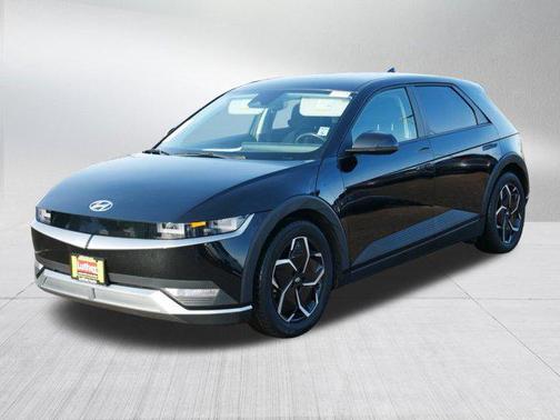 2023 Hyundai IONIQ 5 SE Standard Range