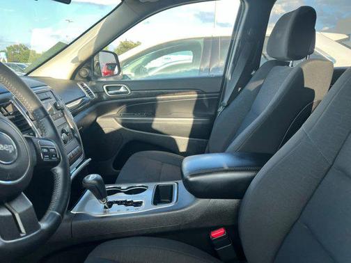 2013 Jeep Grand Cherokee Laredo