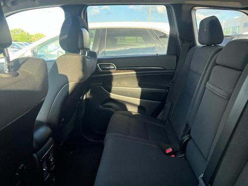 2013 Jeep Grand Cherokee Laredo