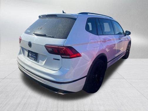 Pure White 2021 Volkswagen Tiguan 2.0T SE R-Line Black 4MOTION