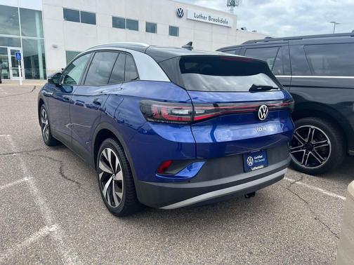 Dusk Blue Metallic/Black Roof 2022 Volkswagen ID.4 AWD Pro S