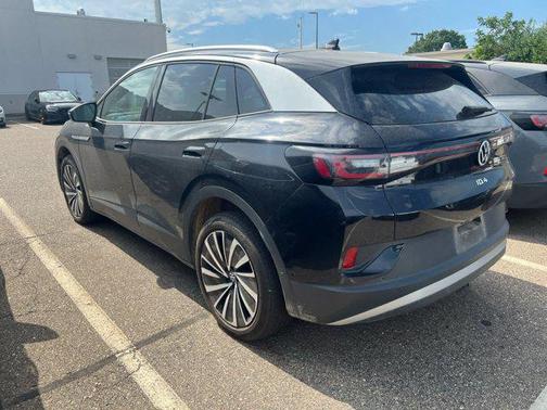 2023 Volkswagen ID.4 Pro S Plus