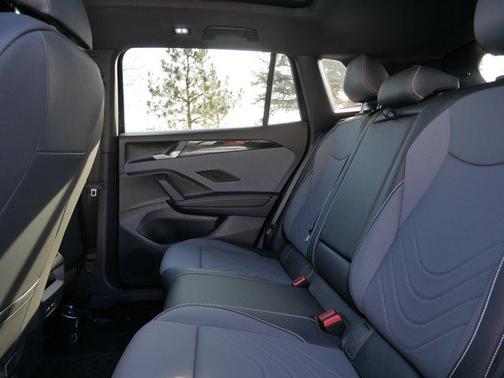 2026 Volkswagen Tiguan 2.0T SE R-Line Black 4MOTION