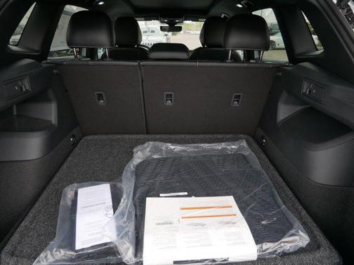 opal white pearl 2026 Volkswagen Tiguan 2.0T SE R-Line Black 4MOTION