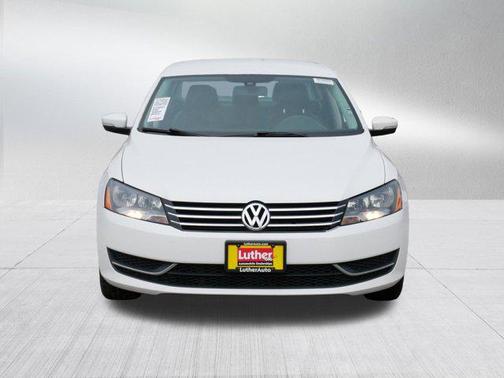 2015 Volkswagen Passat 1.8T S