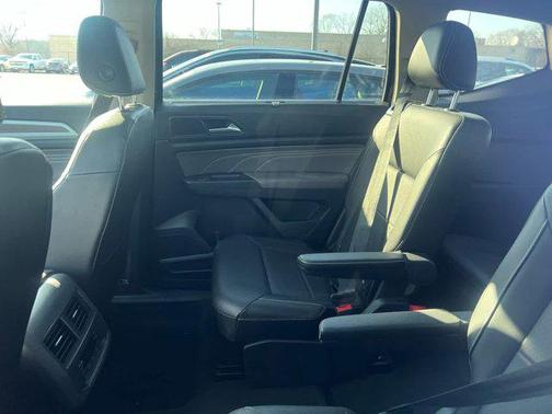 2022 Volkswagen Atlas 2.0T SEL