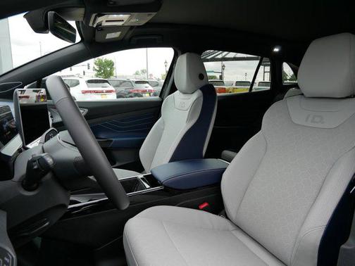 2025 Volkswagen ID.4 Pro S Plus