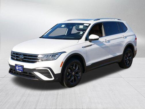 2024 Volkswagen Tiguan 2.0T SE 4MOTION