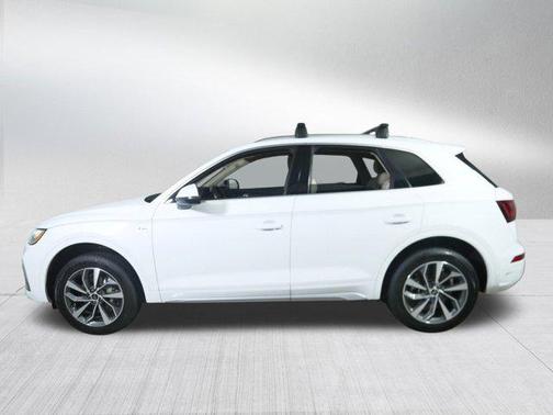 2024 Audi Q5 45 S line Premium Plus