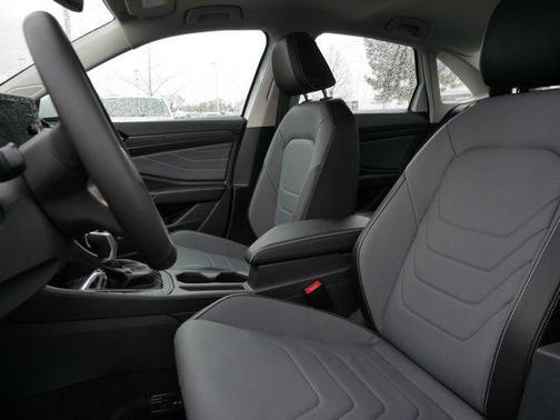 Opal White Pearl 2026 Volkswagen Jetta 1.4T SEL