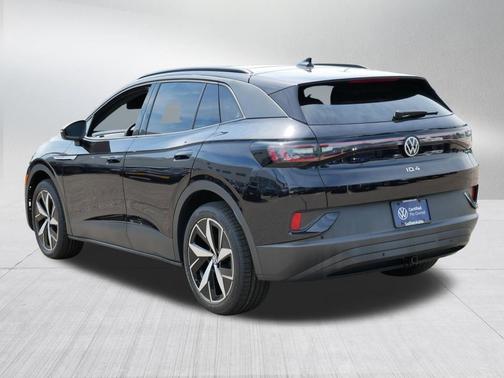 Deep Black Pearl 2023 Volkswagen ID.4 AWD Pro S