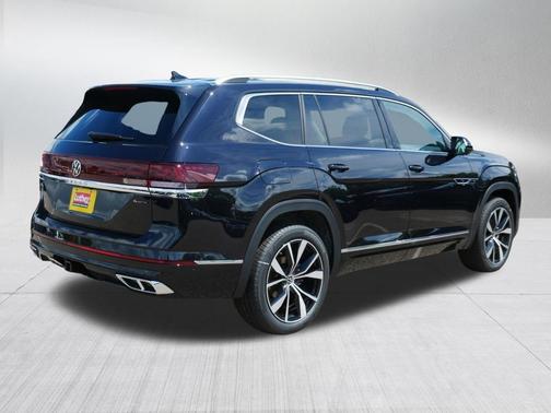 Deep Black Pearl 2026 Volkswagen Atlas 2.0T SEL Premium R-Line 4MOTION