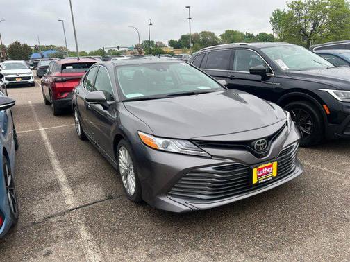 Predawn Gray Mica 2019 Toyota Camry XLE