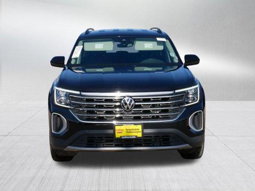 2025 Volkswagen Atlas 2.0T SE w/Technology 4MOTION