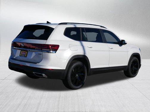 2026 Volkswagen Atlas 2.0T SE w/Technology 4MOTION