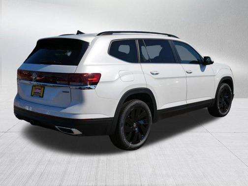 2026 Volkswagen Atlas 2.0T SE w/Technology 4MOTION