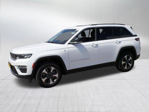 2022 Jeep Grand Cherokee 4xe Base
