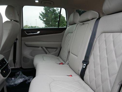 2026 Volkswagen Atlas 2.0T SEL Premium R-Line 4MOTION