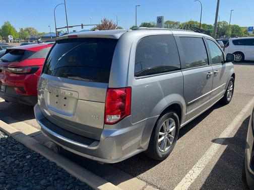 Billet Silver Metallic Clearcoat 2013 Dodge Grand Caravan R/T