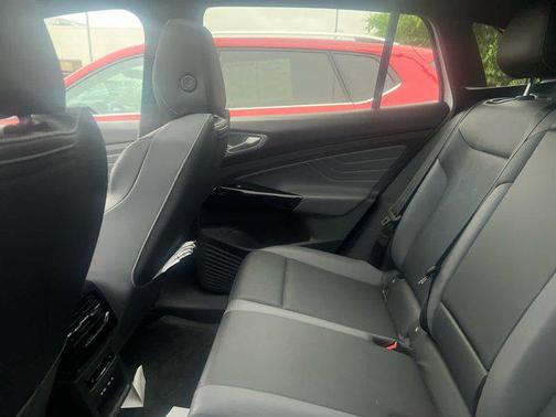 2023 Volkswagen ID.4 AWD Pro S Plus