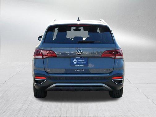 Pure Gray 2022 Volkswagen Taos 1.5T SE