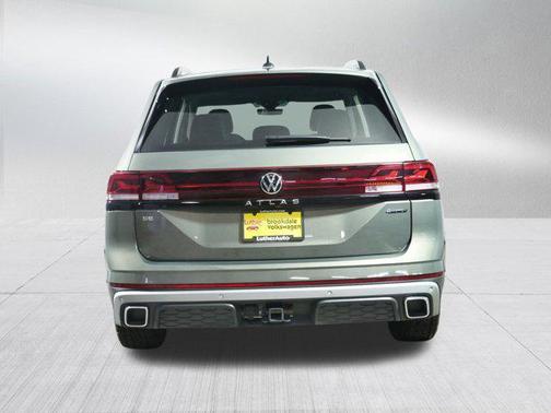 2024 Volkswagen Atlas 2.0T SE w/Technology 4MOTION