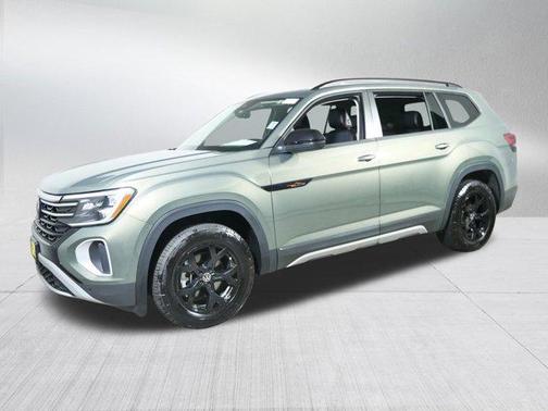 2024 Volkswagen Atlas 2.0T SE w/Technology 4MOTION