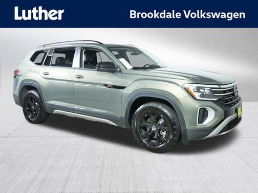 2024 Volkswagen Atlas 2.0T SE w/Technology 4MOTION