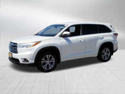2014 Toyota Highlander LE