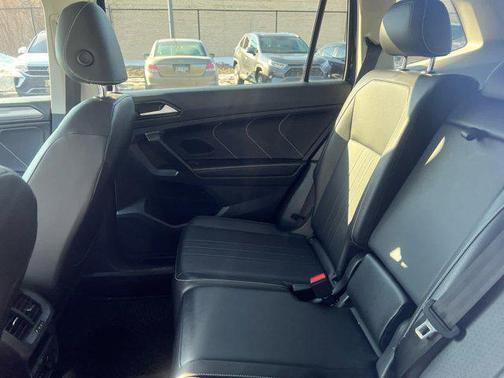 2023 Volkswagen Tiguan 2.0T SE 4MOTION