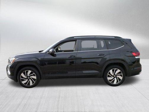 2024 Volkswagen Atlas 2.0T SE w/Technology 4MOTION