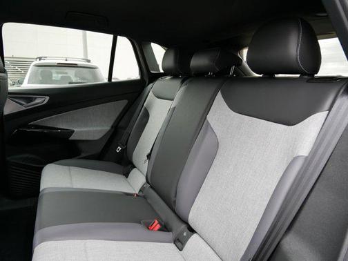 2025 Volkswagen ID.4 AWD Pro
