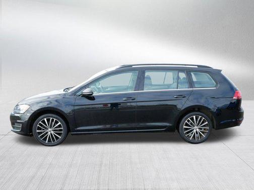 2015 Volkswagen Golf SportWagen TDI SE 4-Door