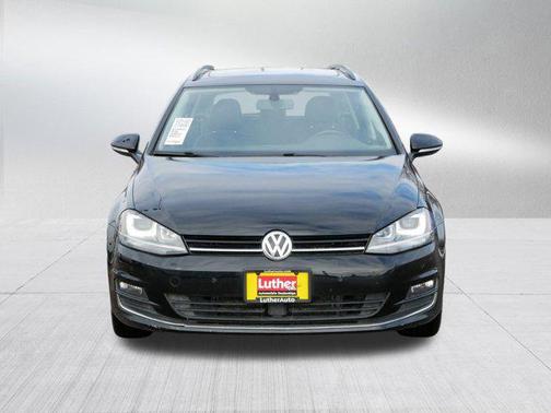 2015 Volkswagen Golf SportWagen TDI SE 4-Door