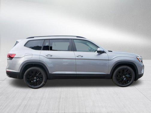 2026 Volkswagen Atlas 2.0T SE w/Technology 4MOTION