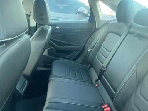 2023 Volkswagen Jetta 1.5T SEL