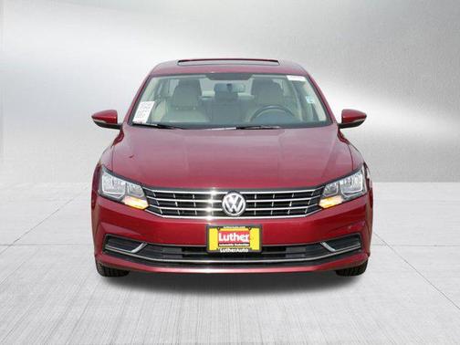 2017 Volkswagen Passat 1.8T SE