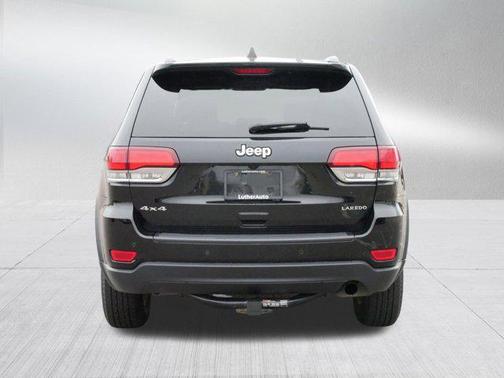 2020 Jeep Grand Cherokee Laredo