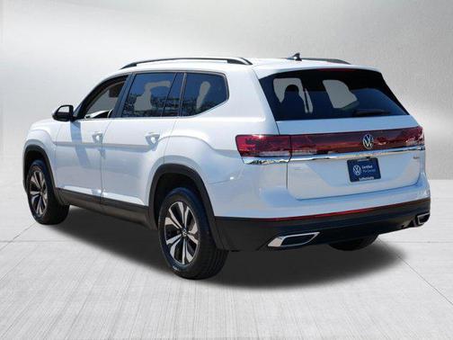 opal white pearl 2026 Volkswagen Atlas 2.0T SE